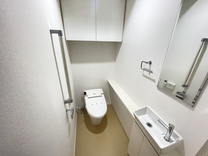 トイレ　※別部屋の参考写真です。
