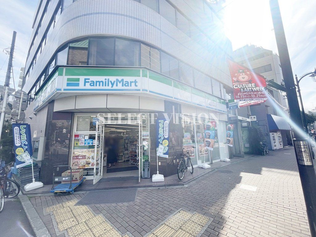 コンビニ　ファミリーマート早稲田大学南門店（コンビニ）まで40m