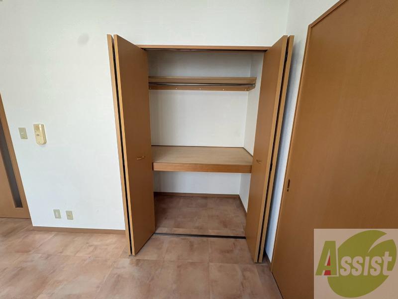 収納　収納もバッチリあるのでお部屋が片付きますよ！