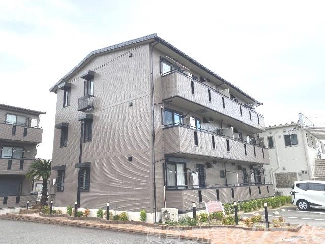 建物外観　オートロックあり♪