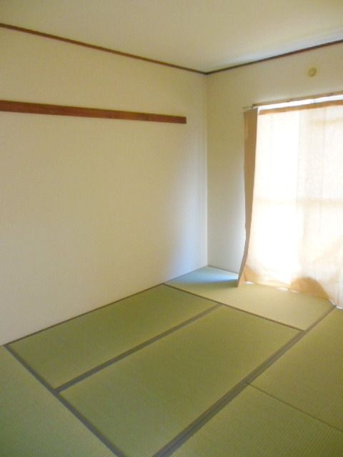 その他部屋・スペース　★南向きで明るい居室★