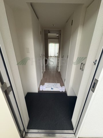 セレニテ京橋クレアの玄関写真