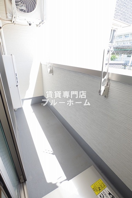 バルコニー　南向きのバルコニー！