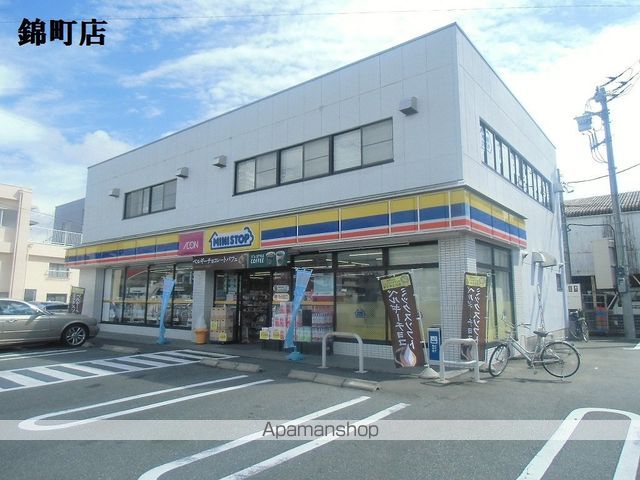 コンビニ　ミニストップ（コンビニ）まで139m