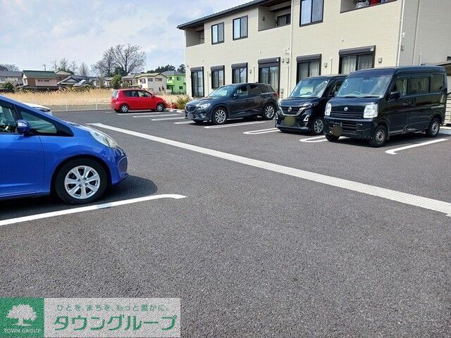 駐車場　駐車場
