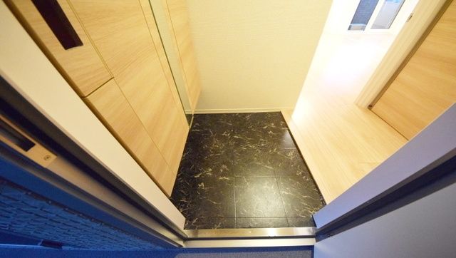 玄関　★お部屋探しは株式会社タウンハウジング東京まで★