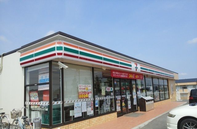 コンビニ　セブンイレブン（コンビニ）まで350m