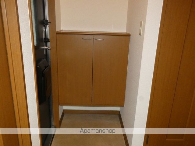 アーバンライフ塩屋台 B棟の玄関写真