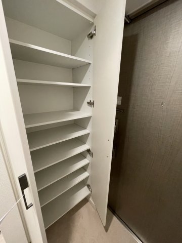 S-RESIDENCE江坂Eminenceの内装写真