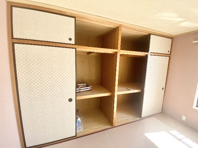 収納　たっぷり収納スペース