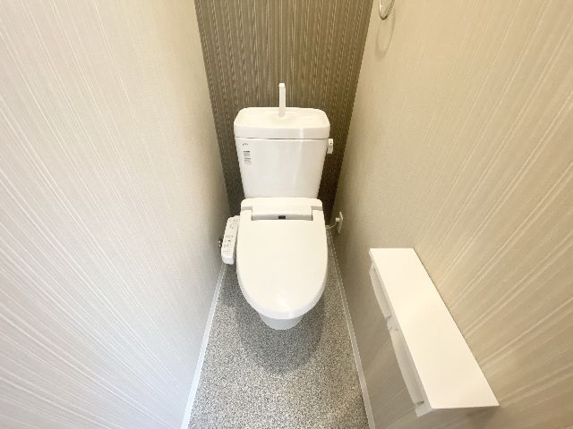 トイレ　ウォシュレット