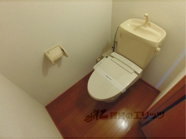 レオパレスオンザヒルのトイレ写真