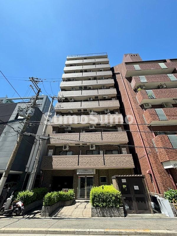 リーガル西長堀の外観写真