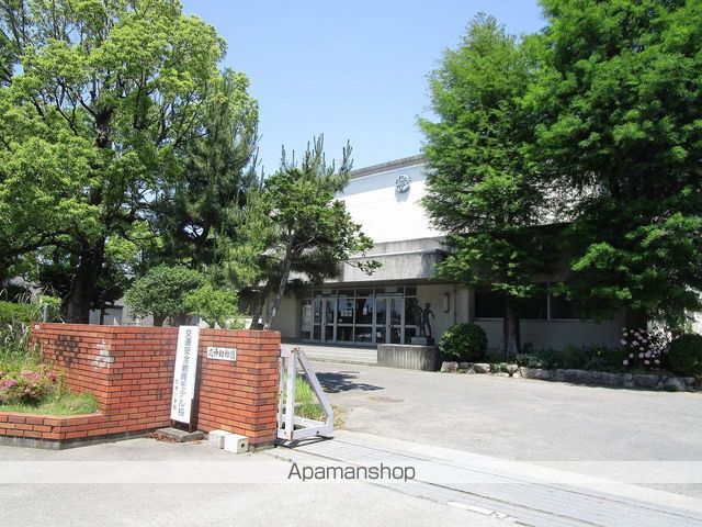 幼稚園・保育園　応神幼稚園（幼稚園・保育園）まで461m