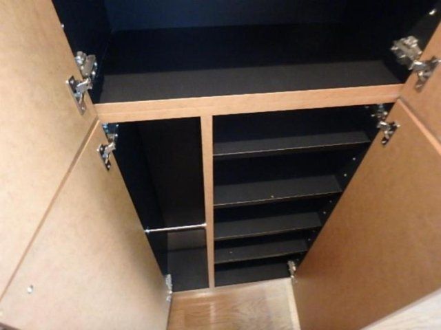その他　靴入