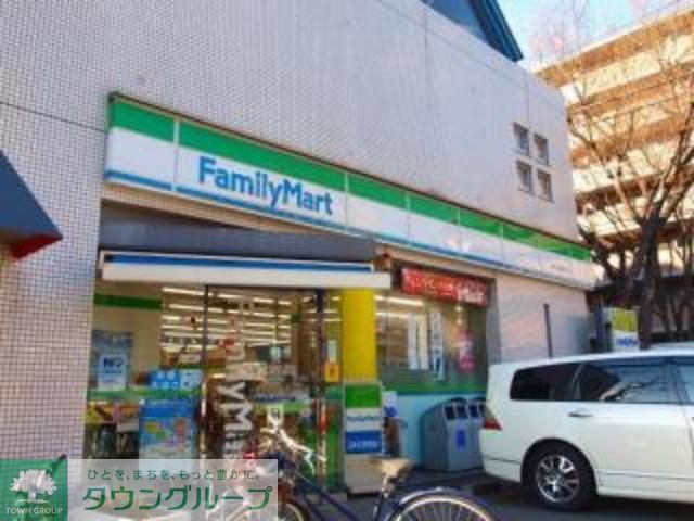 コンビニ　ファミリーマート芦花公園駅北店（コンビニ）まで320m