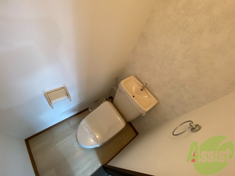 トイレ　トイレはシャワートイレとなっており、とても快適です。