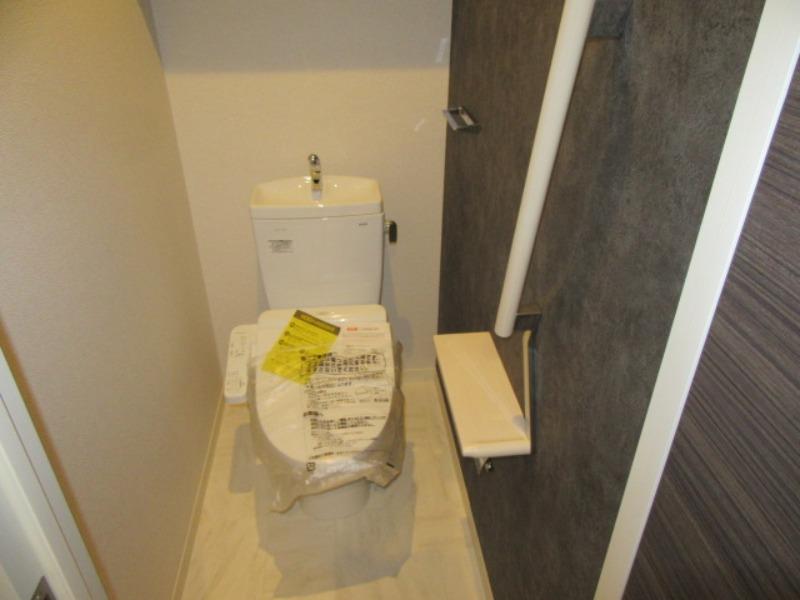 シャーメゾンフォルトゥーナのトイレ写真