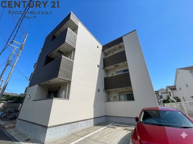 建物外観　オートロック付きで安心です！