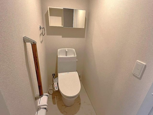 ブルーム東寺尾のトイレ写真