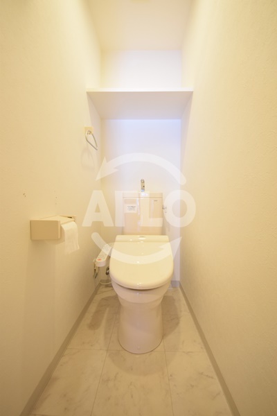 アーバンフラッツ心斎橋のトイレ写真