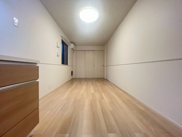エラン パティオの居間写真