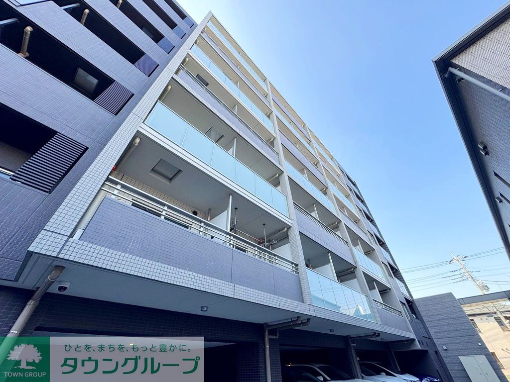 東武伊勢崎線 西新井駅 徒歩10分 築6年