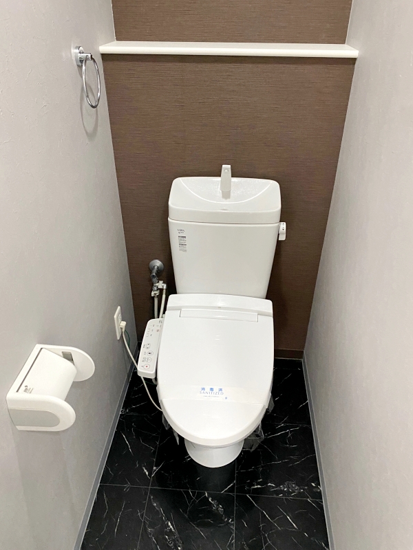 阪急京都線 上新庄駅 徒歩5分 5階建 築13年のトイレ写真