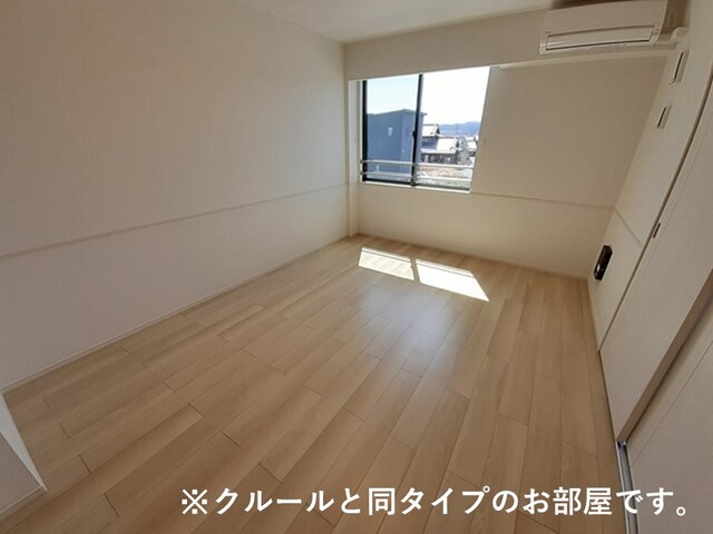 サルス・ノヴァIの居間写真