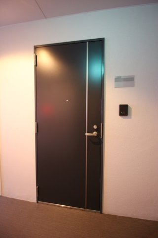 Merge一条通の玄関写真