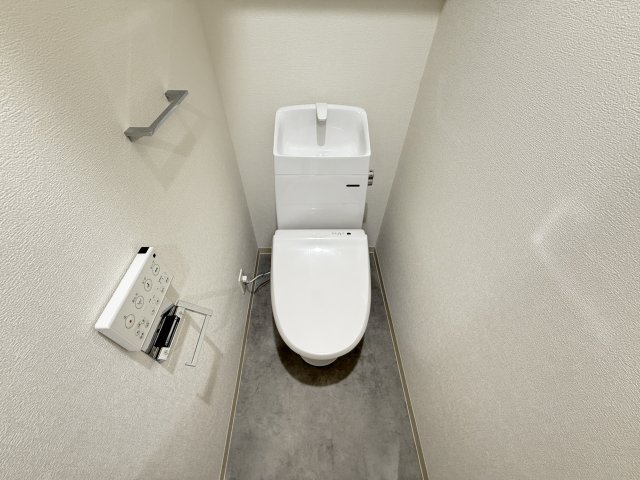 F Laxa SEAMのトイレ写真
