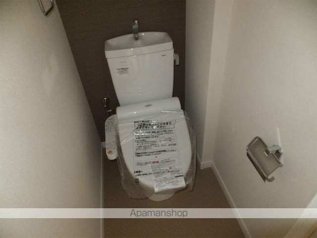 地下鉄七隈線 渡辺通駅 徒歩3分 12階建 築13年のトイレ写真