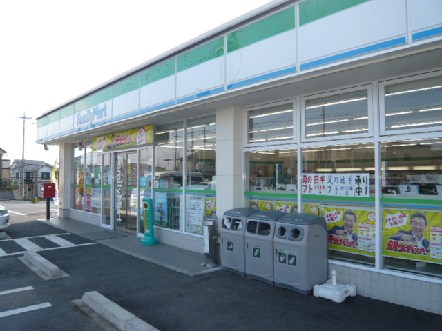 コンビニ　ファミリーマート美園店（コンビニ）まで618m