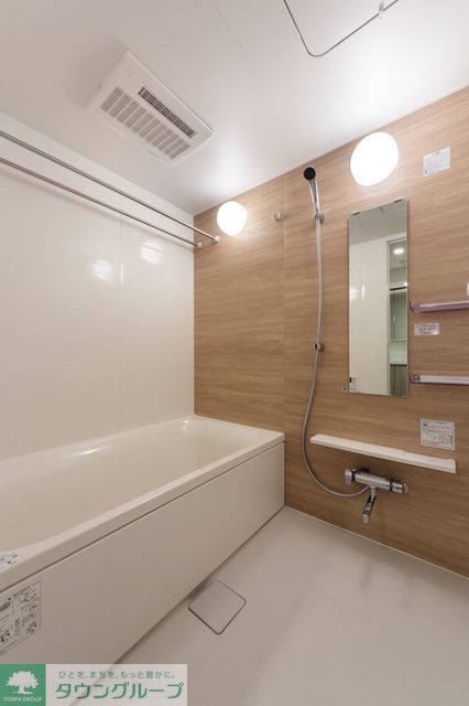 バス・シャワールーム　※写真は同タイプ住戸です。