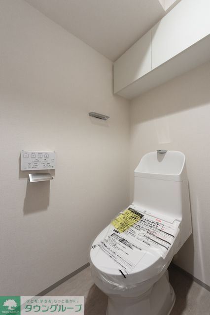 トイレ　※写真は同タイプ住戸です。