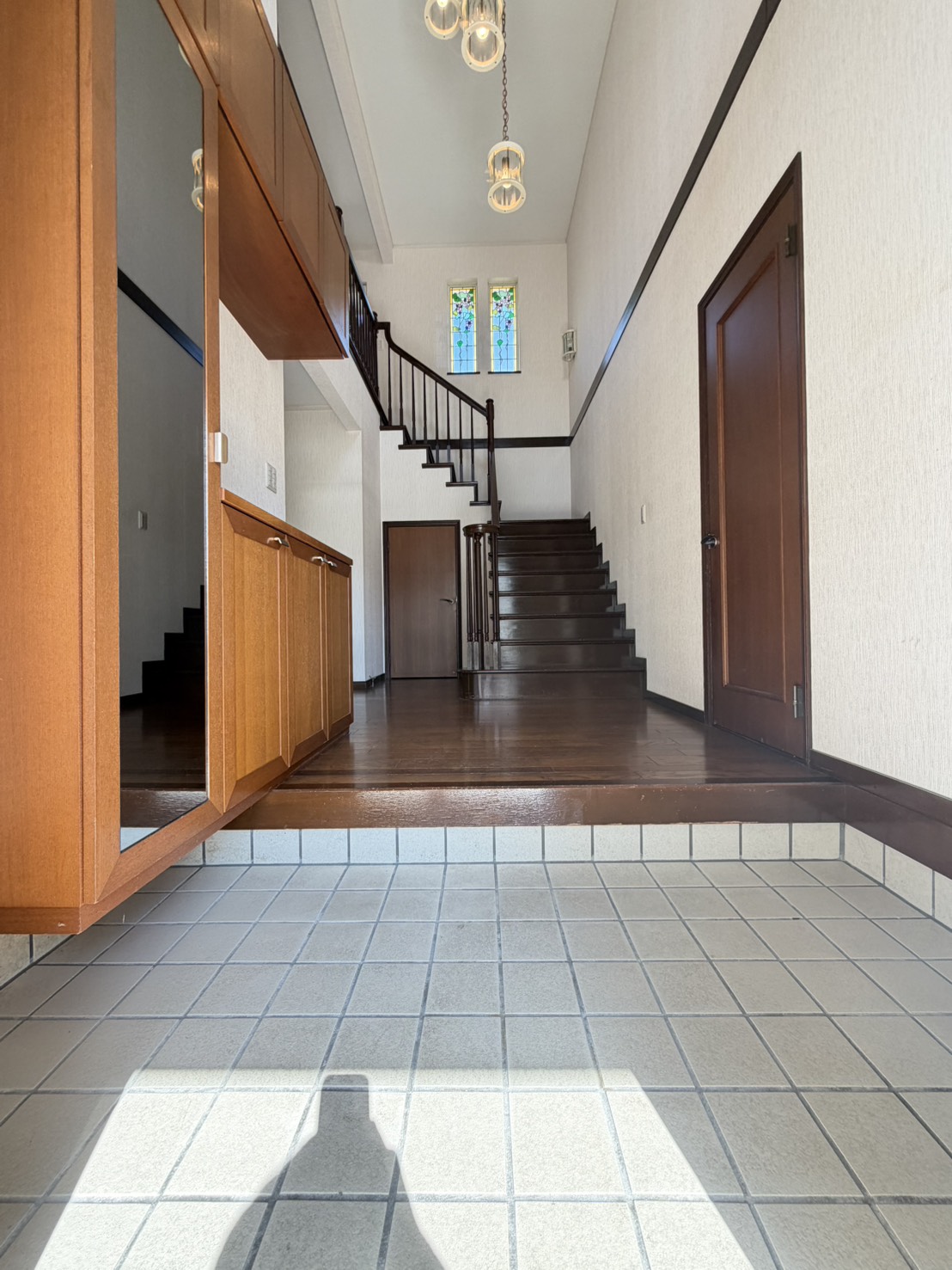 本多聞6丁目戸建の玄関写真