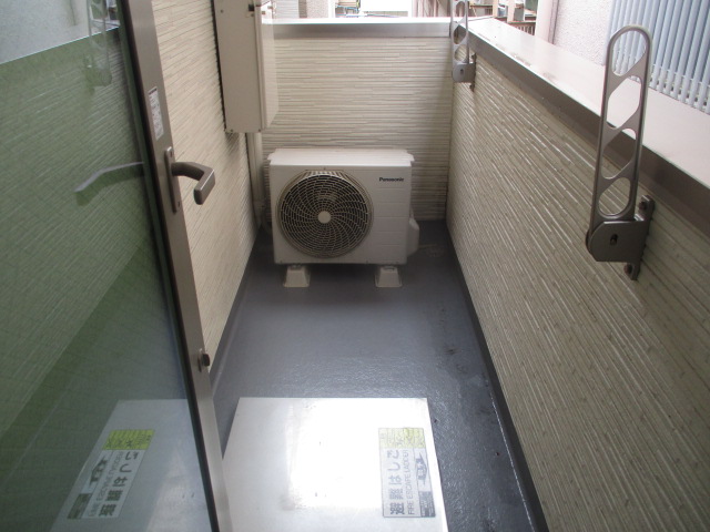 地下鉄四つ橋線 岸里駅 徒歩7分 3階建 築11年の内装写真