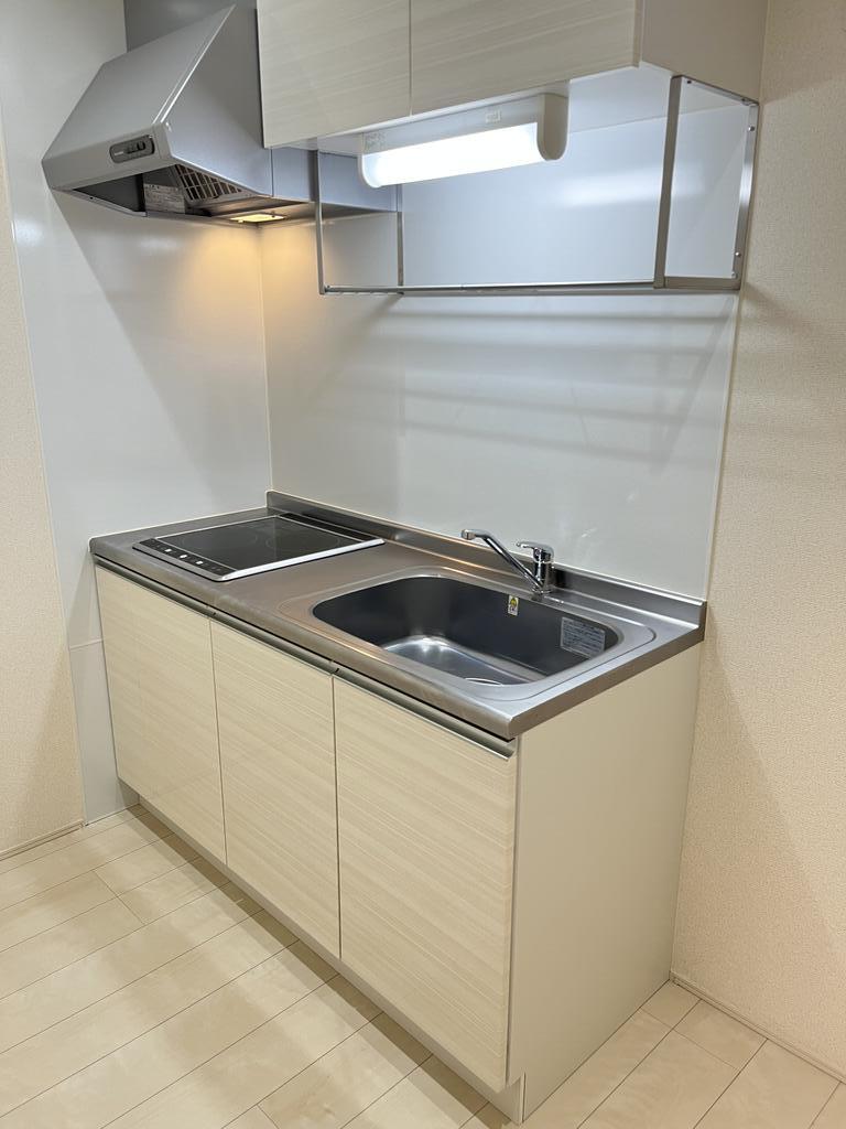 キッチン　同じタイプ同じモデルを使用