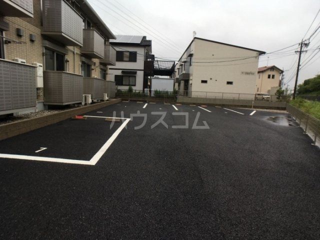 【一宮市大和町妙興寺のアパートのエントランス】