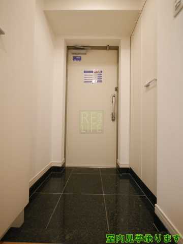 玄関　レジディア文京本郷IIの玄関