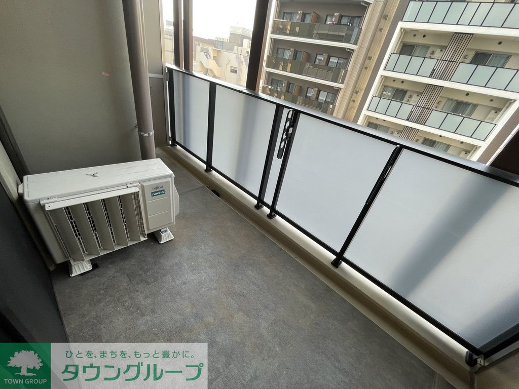 バルコニー　バルコニー