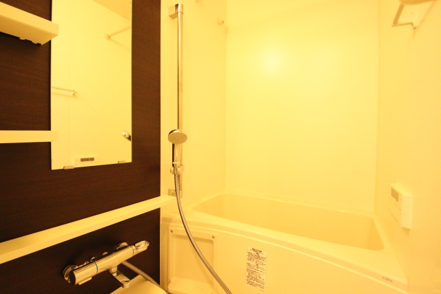 バス・シャワールーム　※別室の参考写真の為、現況優先です。
