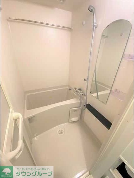 バス・シャワールーム　浴室乾燥機能付き