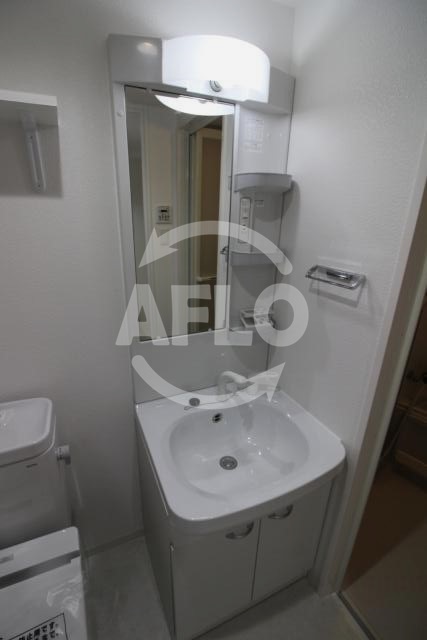 洗面設備　エグゼ天王寺II　洗面化粧台