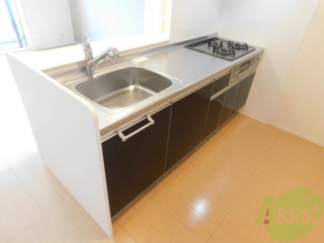 キッチン　広くお料理が捗りますね