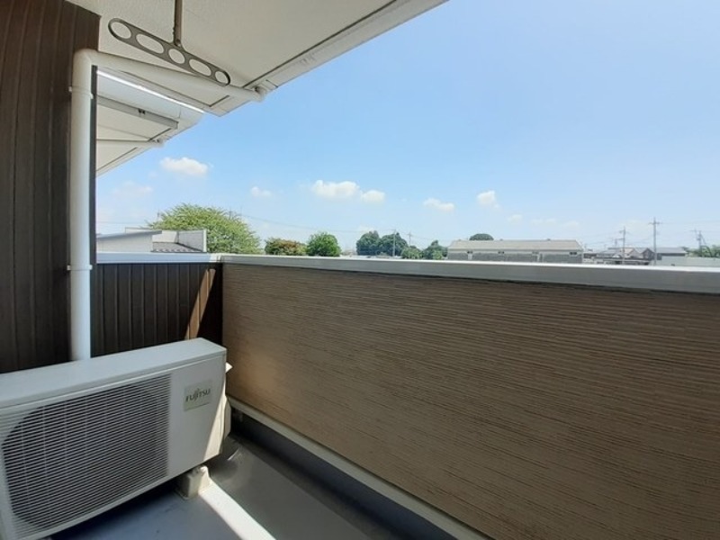 バルコニー　図面と現状に相違がある場合には現状を優先