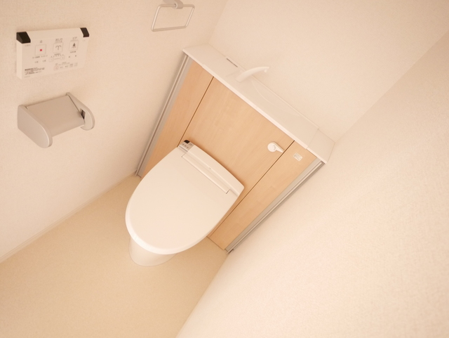 トイレ　★うれしい温水洗浄便座のトイレです★