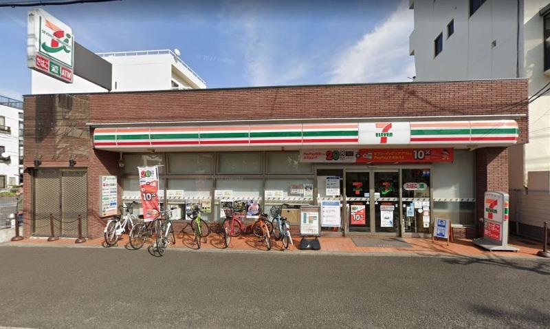 コンビニ　セブンイレブン香川大学正門前店（コンビニ）まで481m