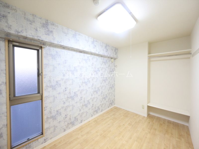 その他部屋・スペース　洋室5.8帖　ＬＤＫ10.4帖とつなげても仕切っても使えます