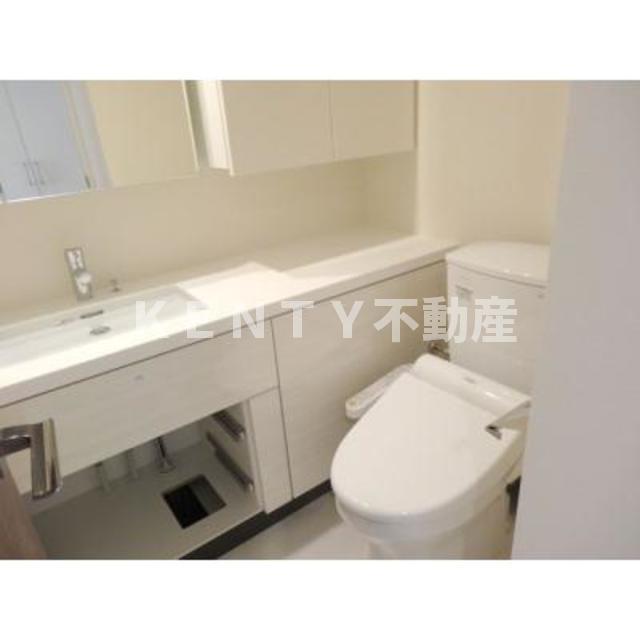 トイレ　ゆったりとした空間のトイレです